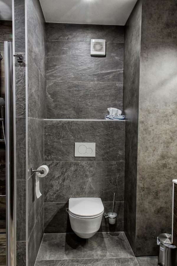 Apartment Centrum Luxury Mountain View Poprad Dış mekan fotoğraf