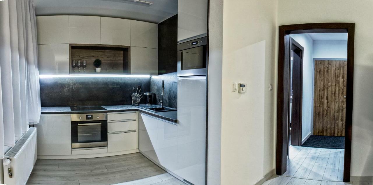 Apartment Centrum Luxury Mountain View Poprad Dış mekan fotoğraf